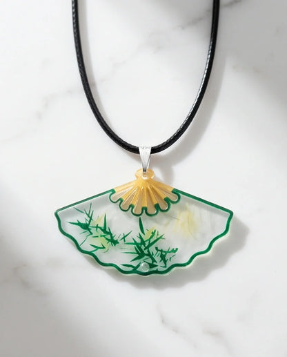 Artistic Green Bamboo Fan Pendant Necklace
