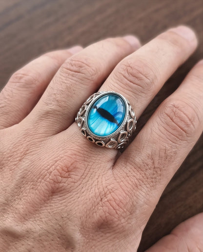 Azure Teardrop Filigree Slit-Pupil Silver Ring