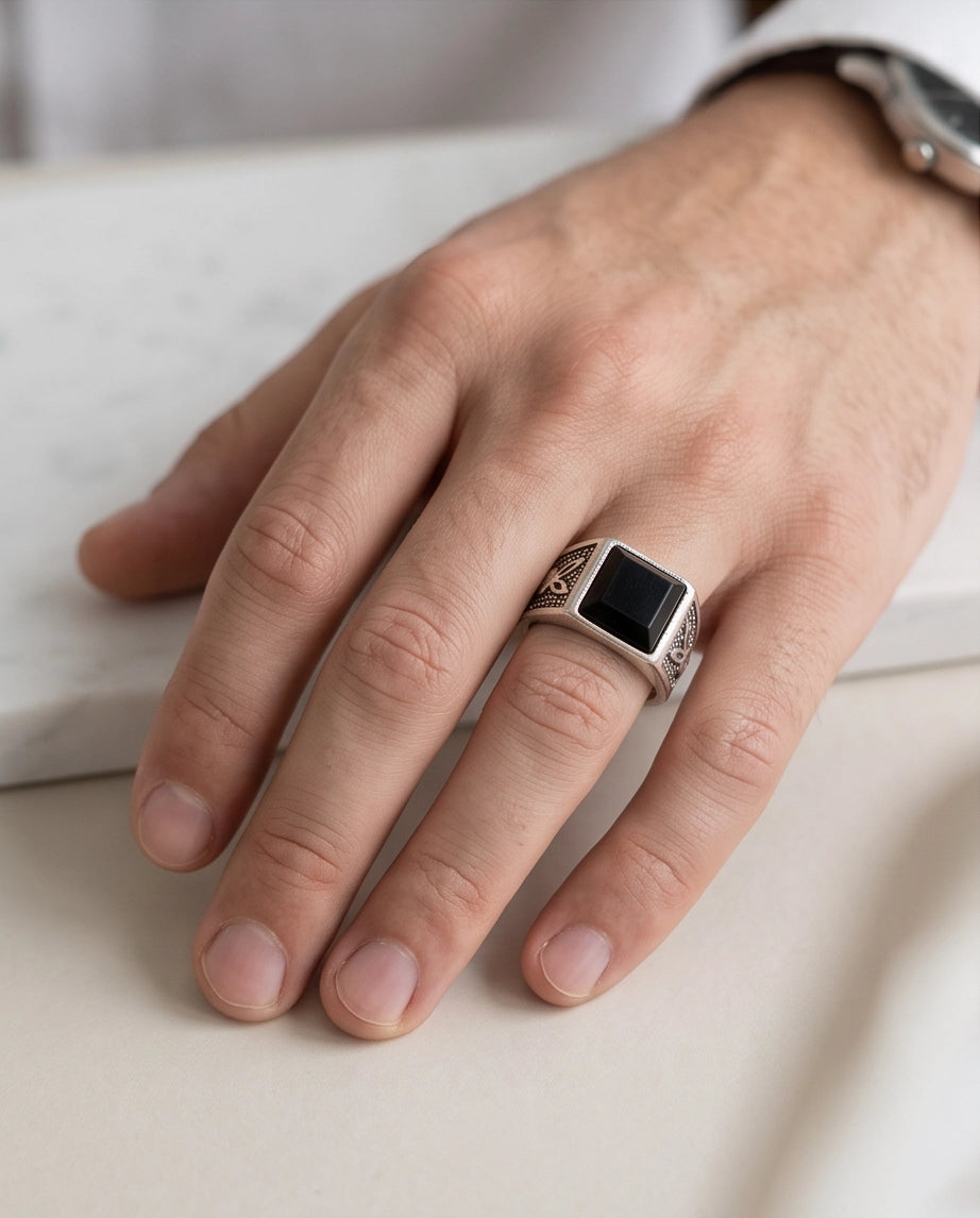 Pyramid Cut Onyx-Style Bunny Motif Stippled Silver Ring