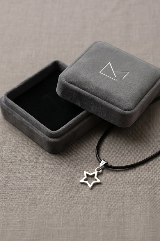 Silver Open Star Pendant Necklace