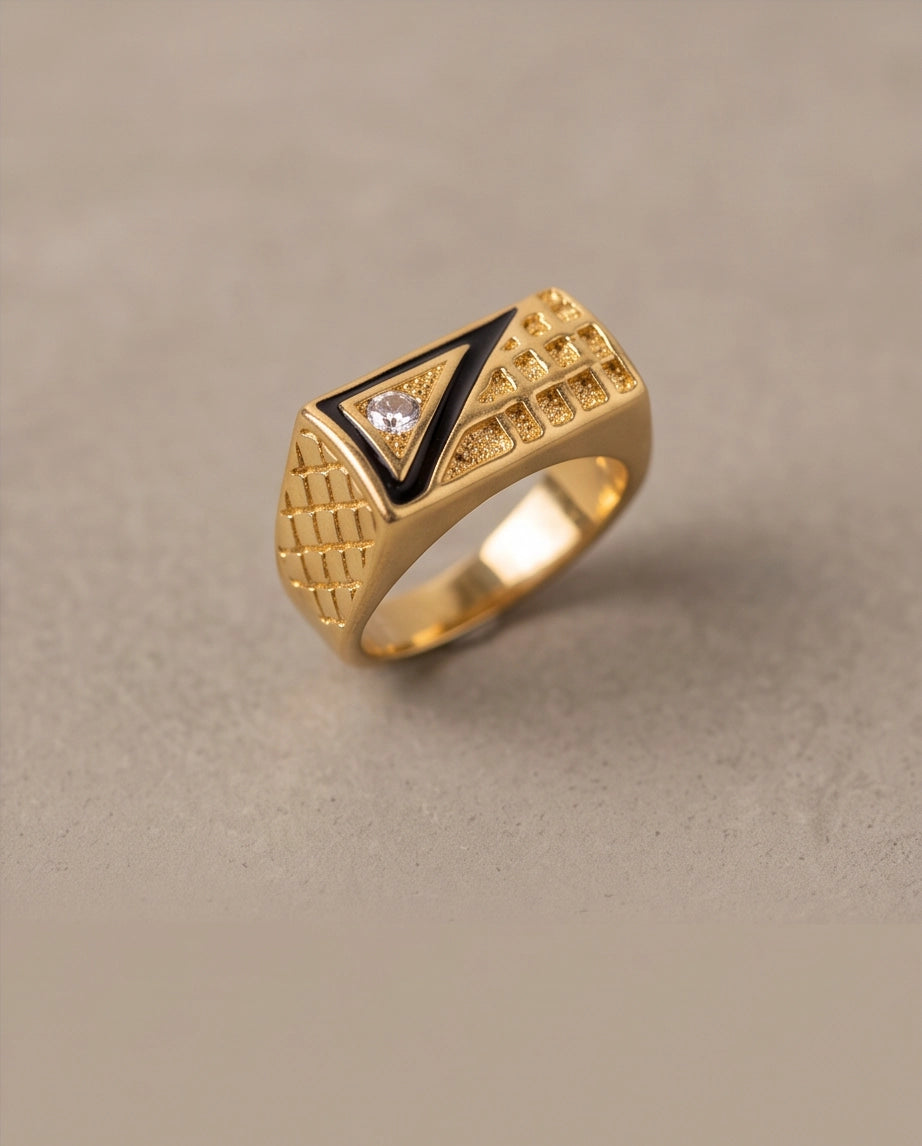 Geometric Split-Face Onyx & Clear Crystal Block Gold Ring