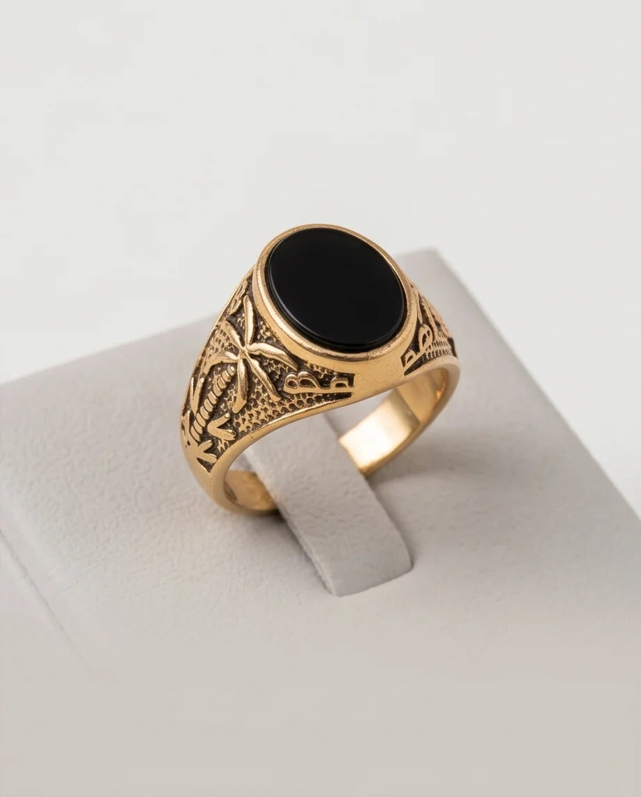 Onyx-Style Oval Cabochon Cross-Motif Filigree Gold Ring