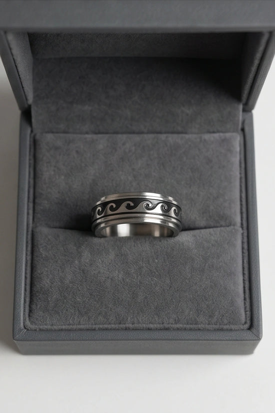 Minimalist Ocean Wave Engraved Band Ring