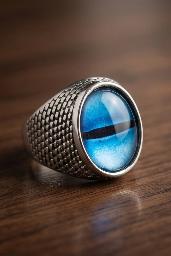 Vintage Sterling Silver Aqua Serpent's Eye Ring