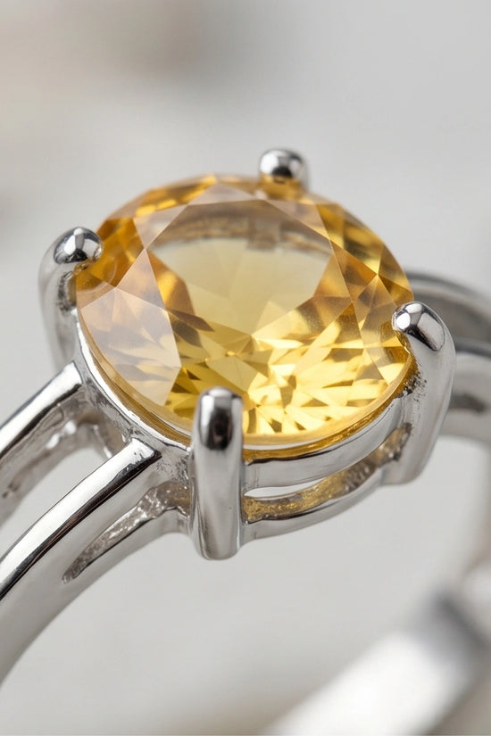 Sterling Silver Oval-Cut Split Shank Yellow Citrine Ring