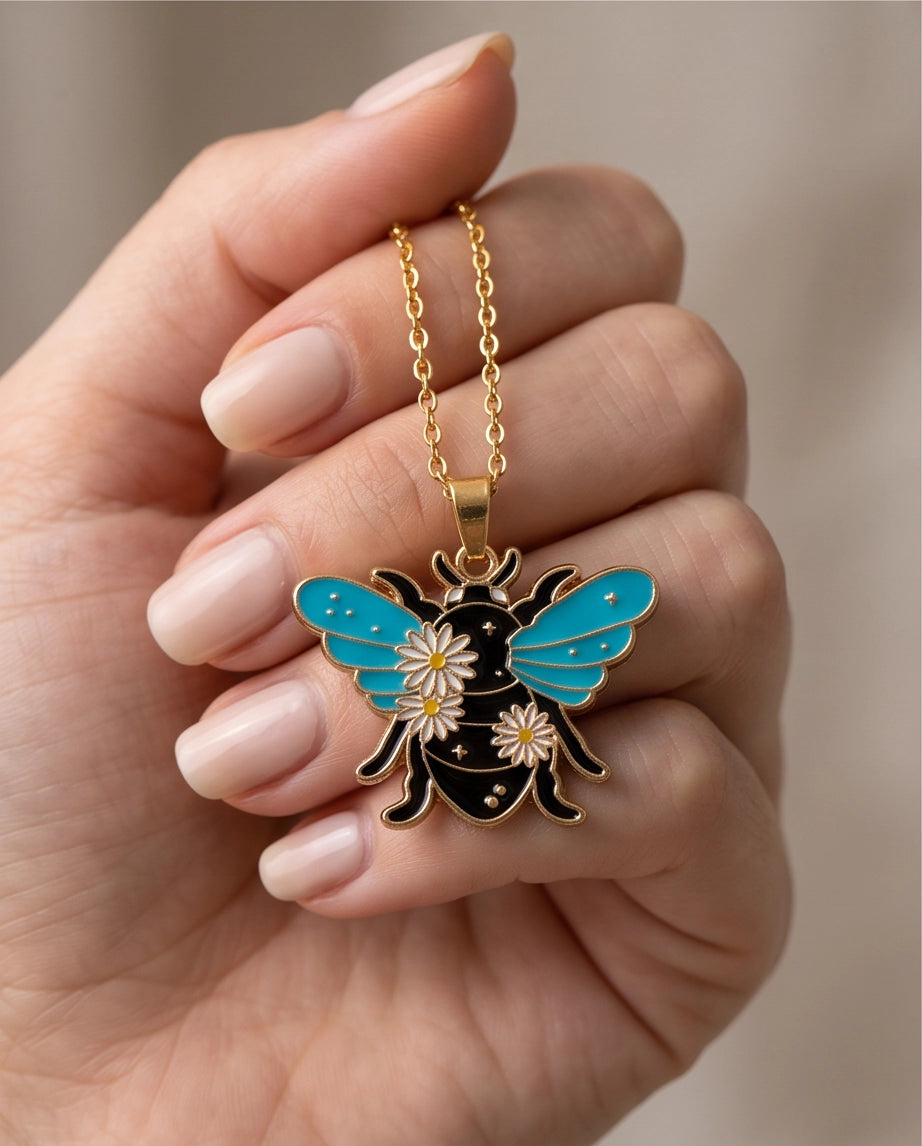 Gold Daisy Honeybee Enamel Chain Necklace