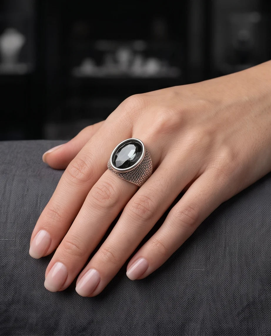 Onyx Gemstone Brickwork Mesh Silver Ring