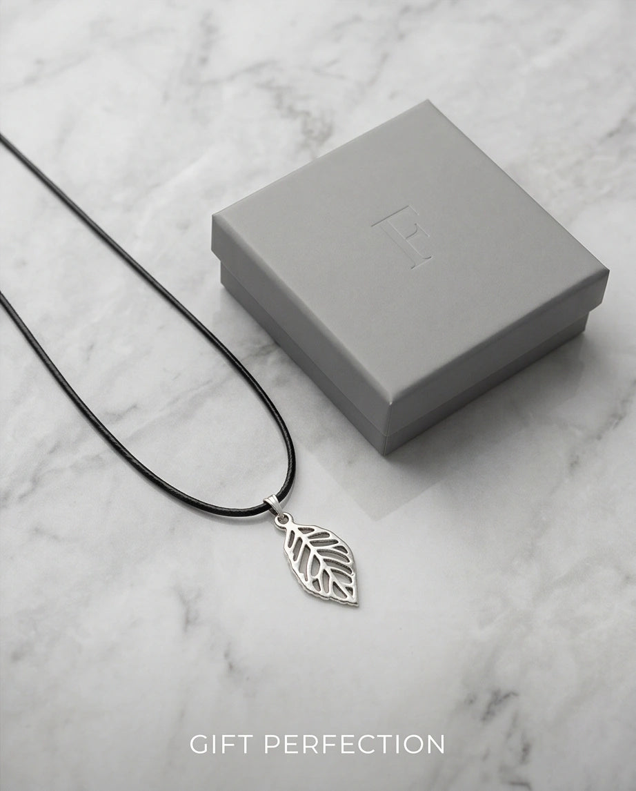 Silver Hollow Cutout Leaf Necklace