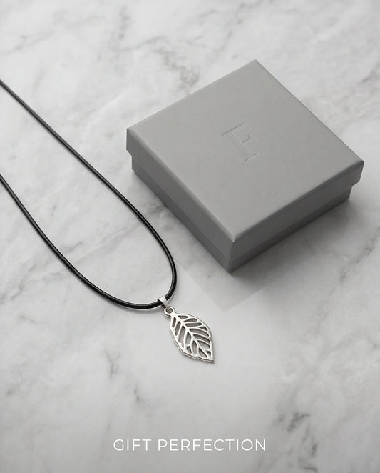 Silver Hollow Cutout Leaf Necklace