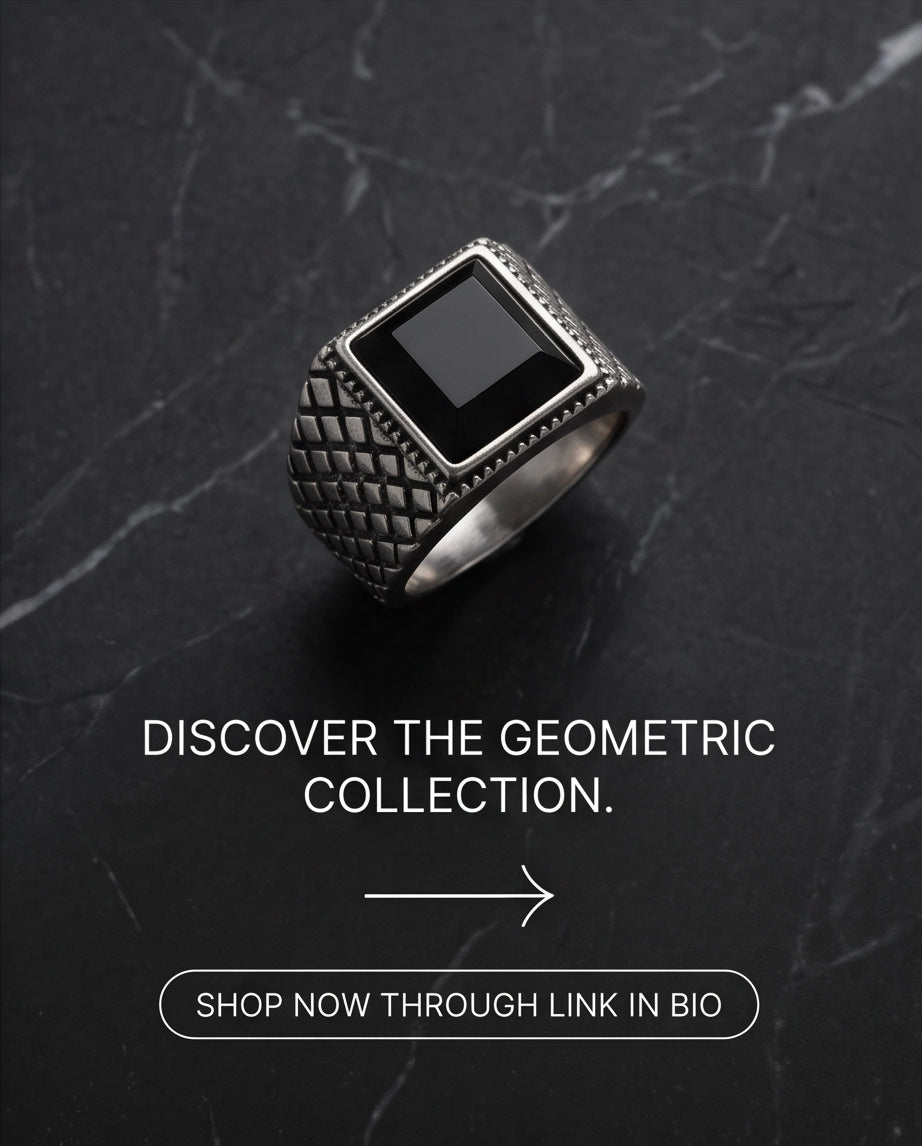 Pyramid Cut Onyx-Style Sawtooth Diamond-Mesh Silver Ring
